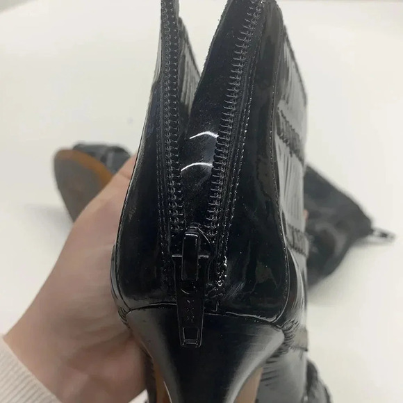 Givenchy High Heel Shoes Patent Leather Textured Open Toe Black Size EU 35 US 5 - Picture 8 of 12